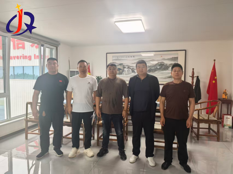 Чет элдик рынокторду терең өнүктүрүү, Jinqi Mining Machinery Түштүк Американын дагы бир аллювиалдык алтынды жууп, кайра иштетүүчү жабдуулар долбоорун камсыздайт